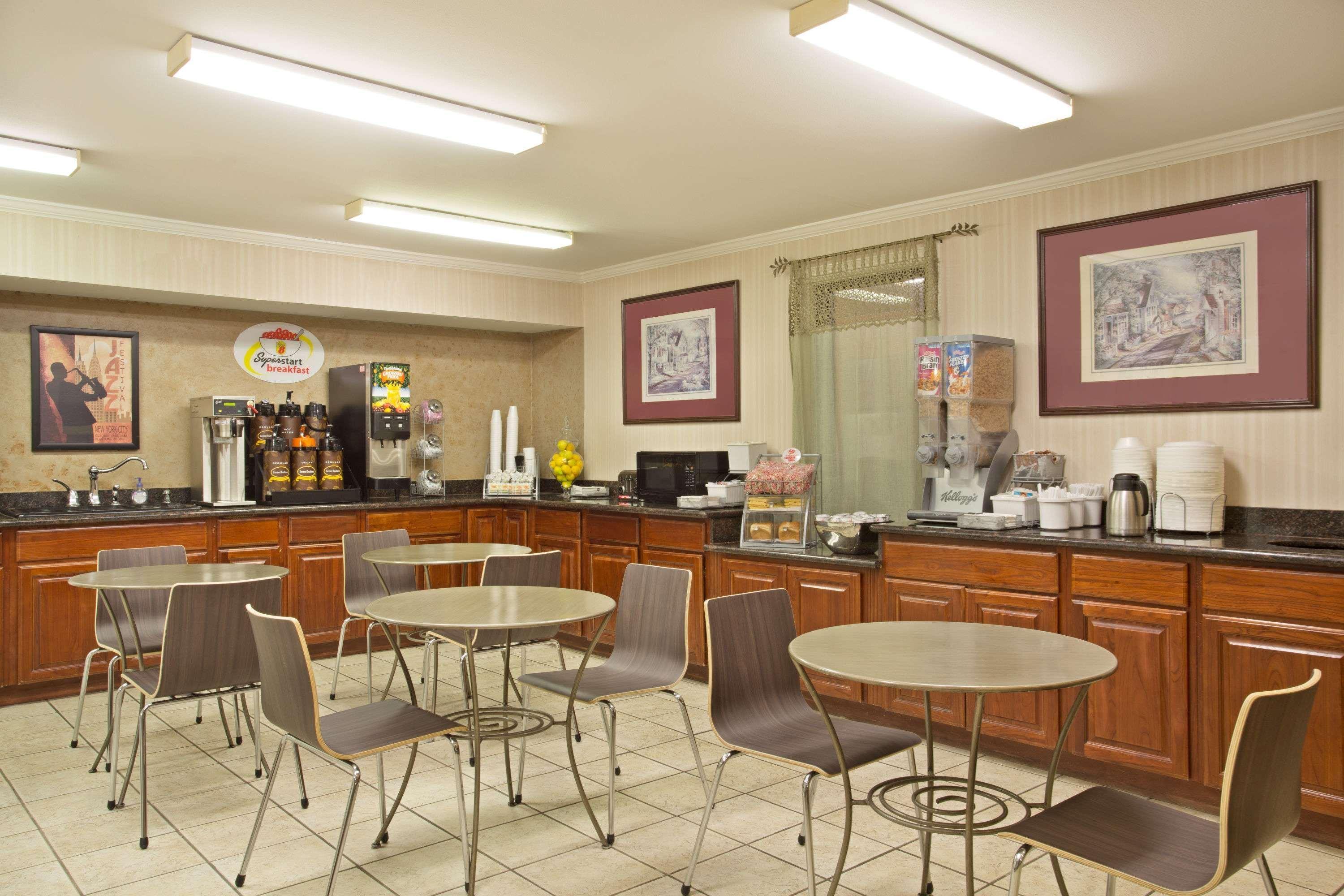 Super 8 By Wyndham Covington Hotel Kültér fotó