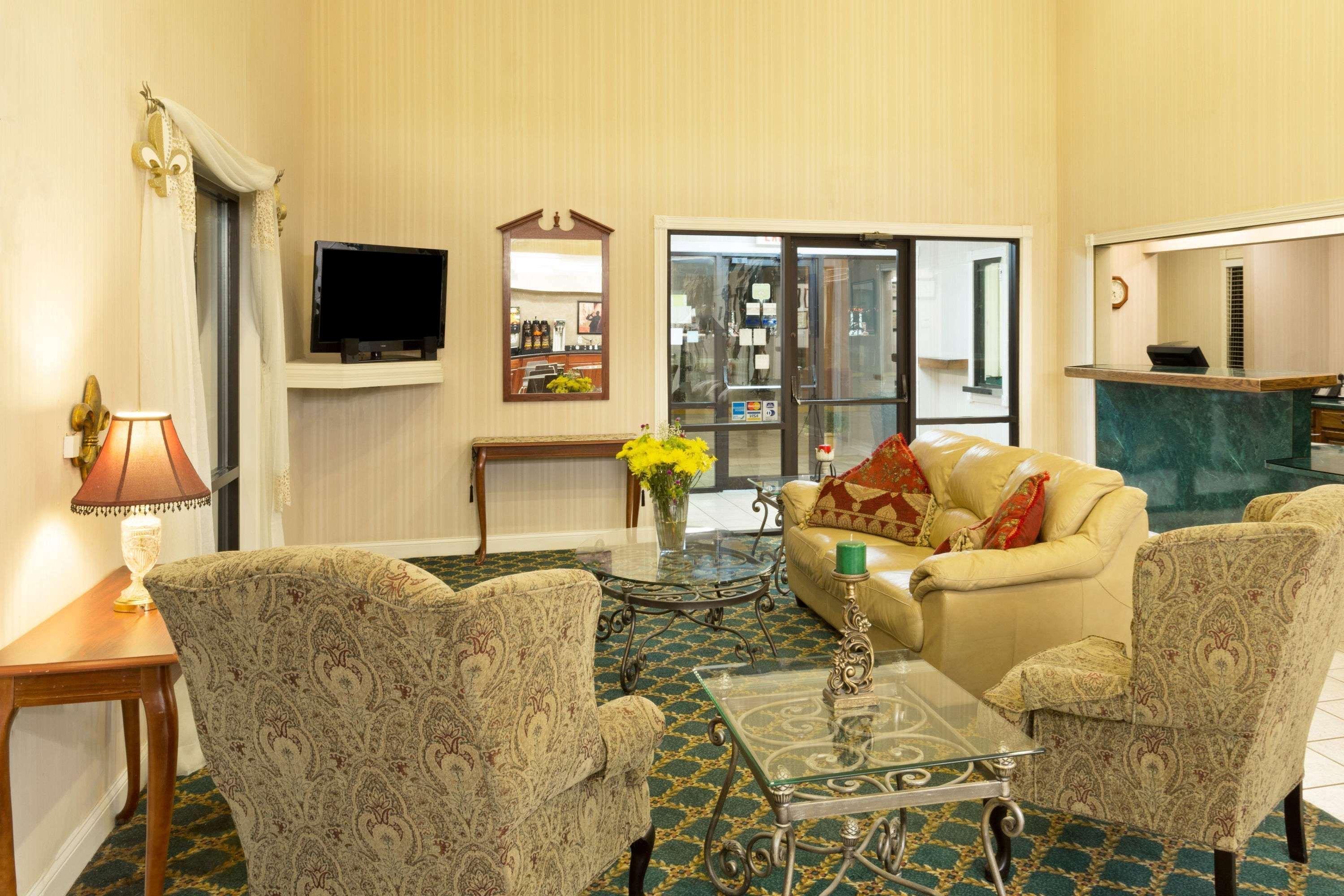Super 8 By Wyndham Covington Hotel Kültér fotó